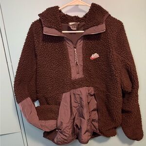 Nike Black sweatshirt / jacket